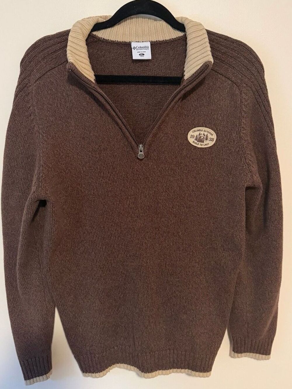 Vintage Columbia Quarter Zip Hiking Sweater Brown Fits Women’s Medium